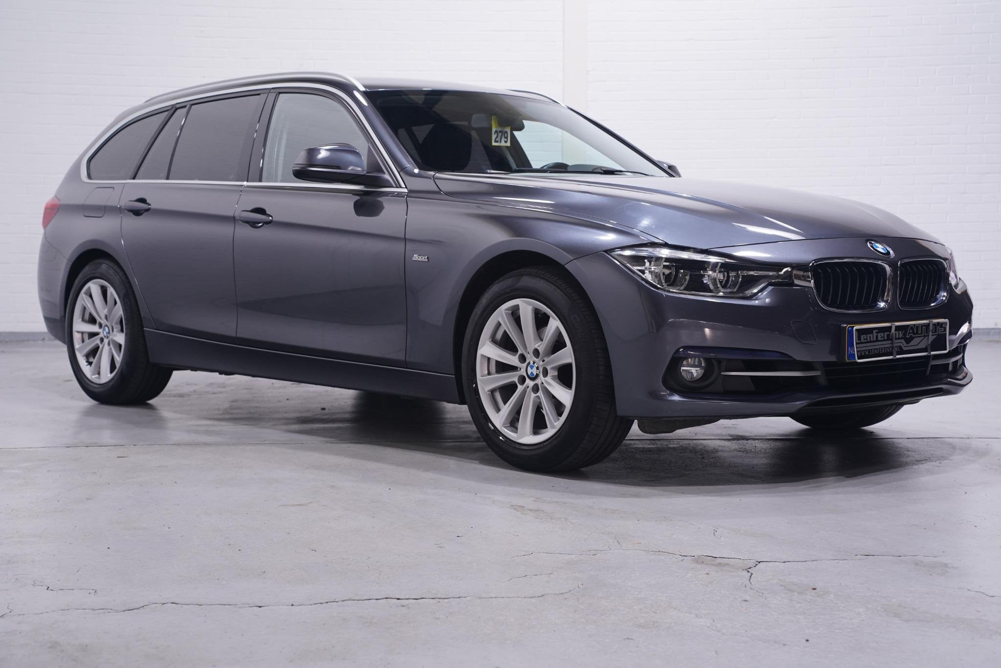 BMW 3-serie Touring 320i Corporate Lease High Executive NAP, Automaat, 1998 cc, Achterwielaandrijving, 4 cilinders
