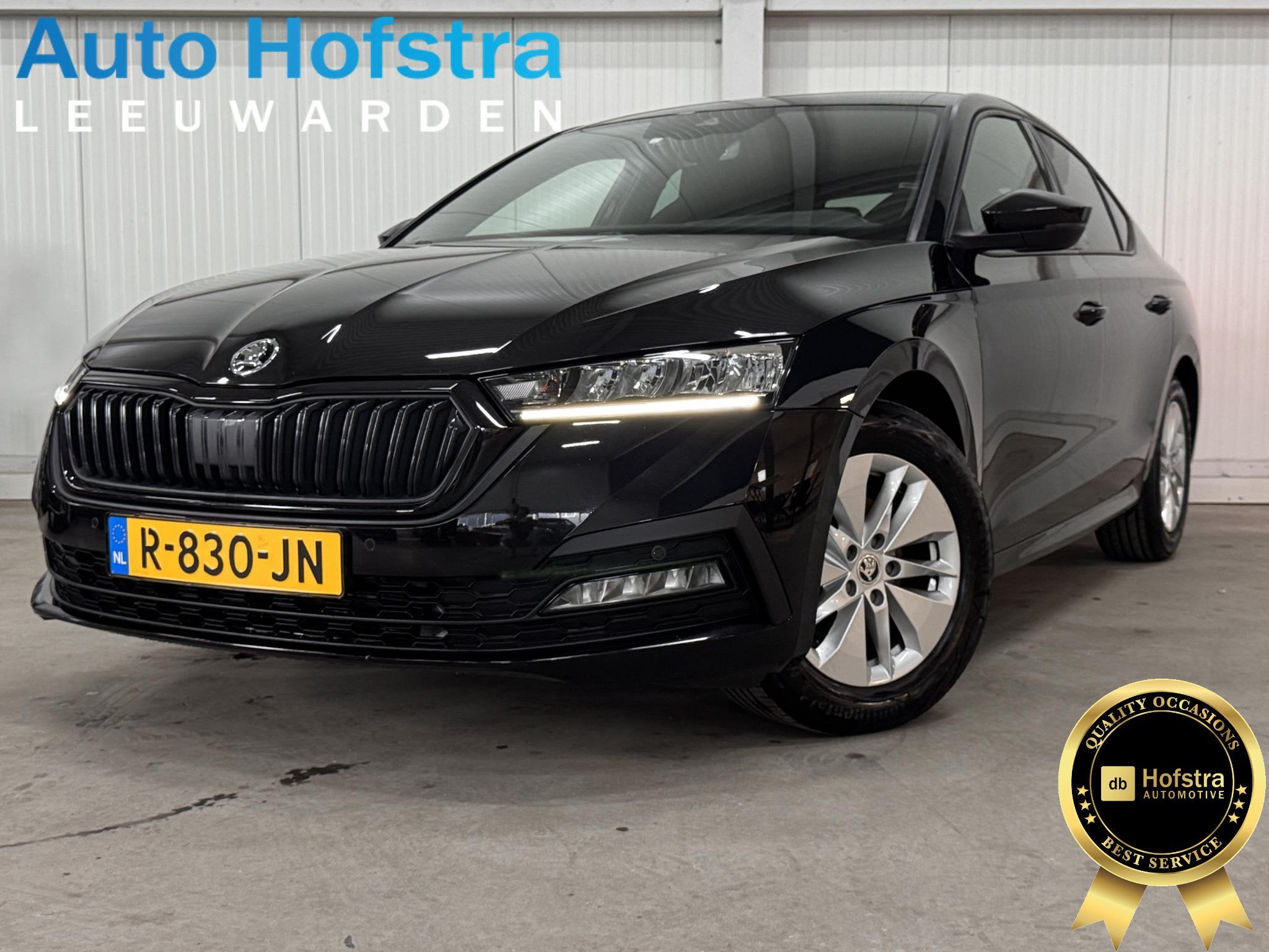 Skoda Octavia 1.0 TSI Sport Business DIGI-DASH SPORT-STOEL S, Voorwielaandrijving, Dealer onderhouden, Stof, Gebruikt