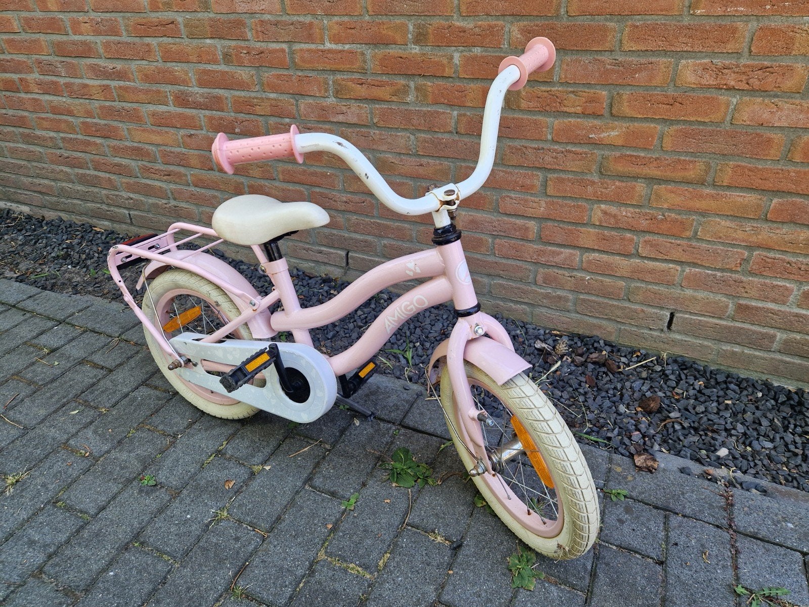 Amigo Kinderfiets 14 inch met zijwieltjes - Roze, Ophalen, Zijwieltjes, Gebruikt, Minder dan 16 inch