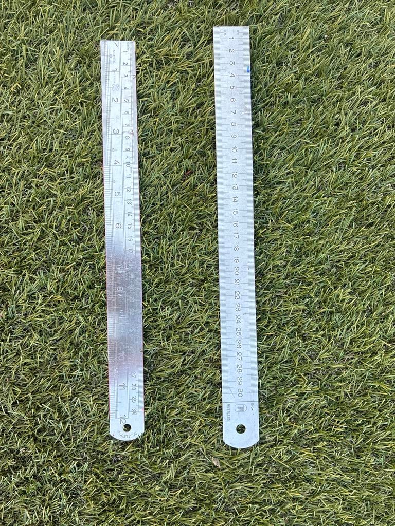 Set van 2 RVS linialen - 30 cm, Ophalen of Verzenden, Gebruikt, Afstand