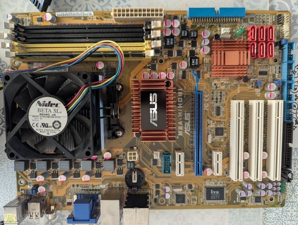 Retro Asus M3A-HDMI moederboard (defect ??), Ophalen of Verzenden, Gebruikt