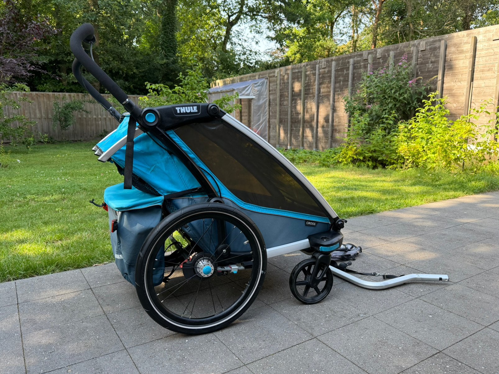 Thule Chariot Cross / Sport 2 fietskar + handremfunctie!, Ophalen, Vering, Zo goed als nieuw, Kinderkar