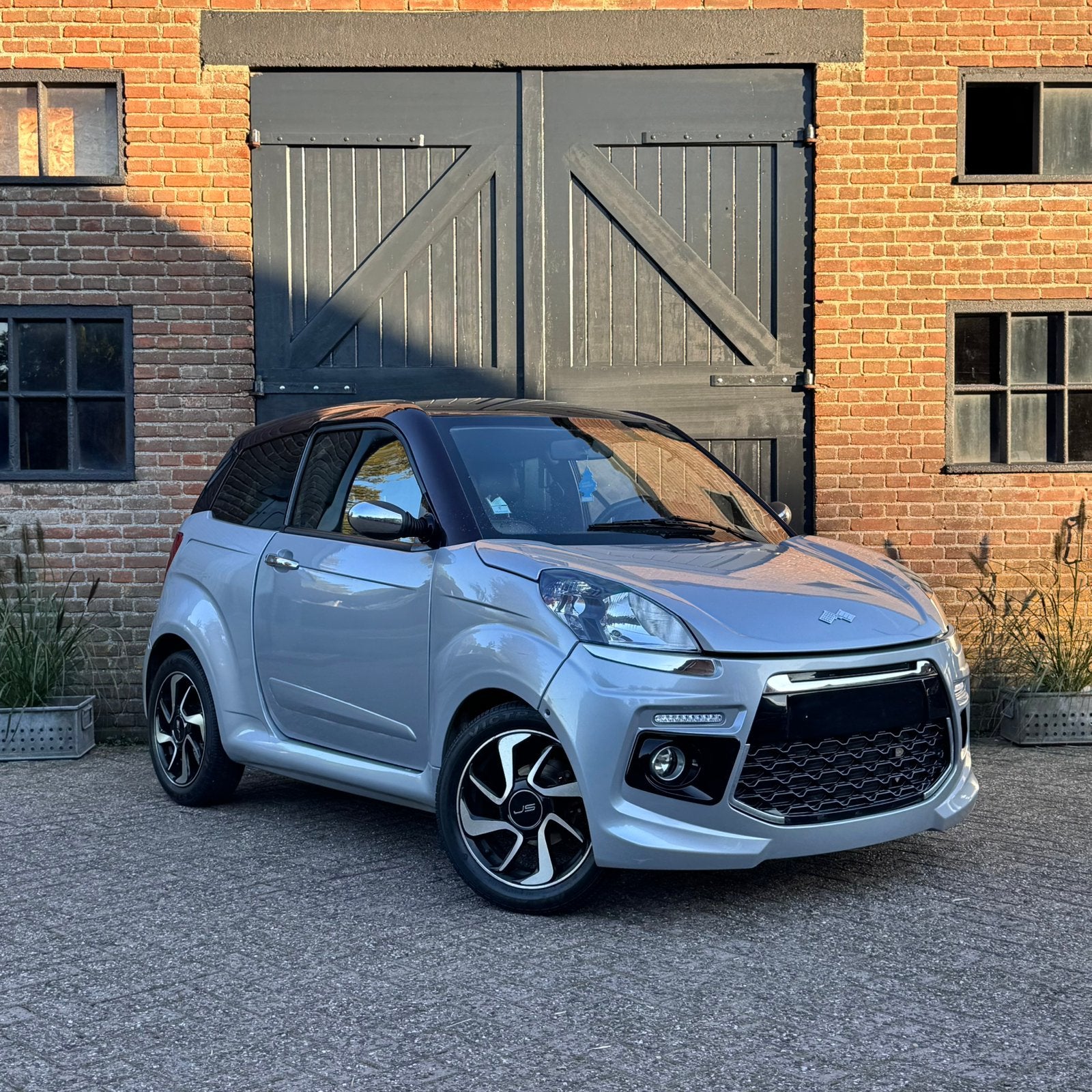 Ligier JS50L (2014) | Slechts 7.000 km! | DCI & Airco, Diversen, Ophalen, 46 km of meer, Ligier, 16 km/u of meer
