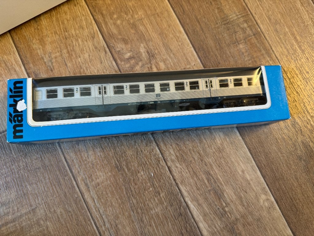 Märklin personenrijtuig 4256, Hobby en Vrije tijd, Modeltreinen | H0, Wisselstroom, Gebruikt, Wagon, Ophalen of Verzenden