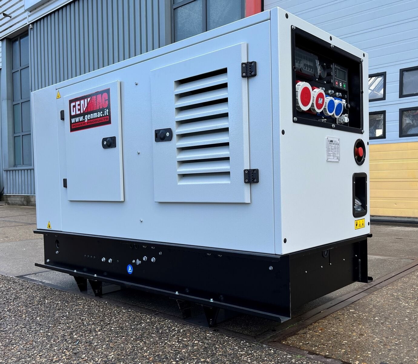 Genmac Infinity RENT G20YS-M5 Stage 5 diesel generator