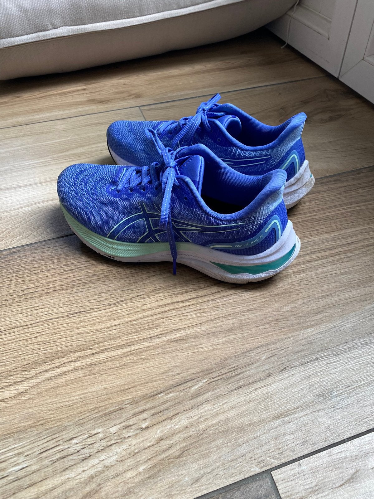 Asics hardloopschoenen, Hardloopschoenen, Ophalen of Verzenden, Zo goed als nieuw, Hardlopen
