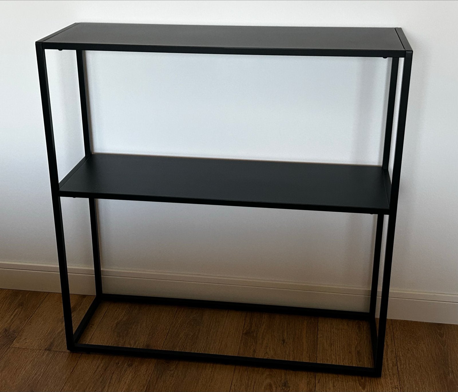 Sidetable met schap zwart, Ophalen, 50 tot 100 cm, Zo goed als nieuw, Metaal