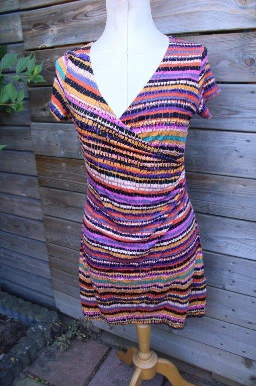 Overslagjurk gekleurd Superstition mt L Vaste prijs, Kleding | Dames, Overige kleuren, Maat 42/44 (L), Ophalen of Verzenden, Zo goed als nieuw
