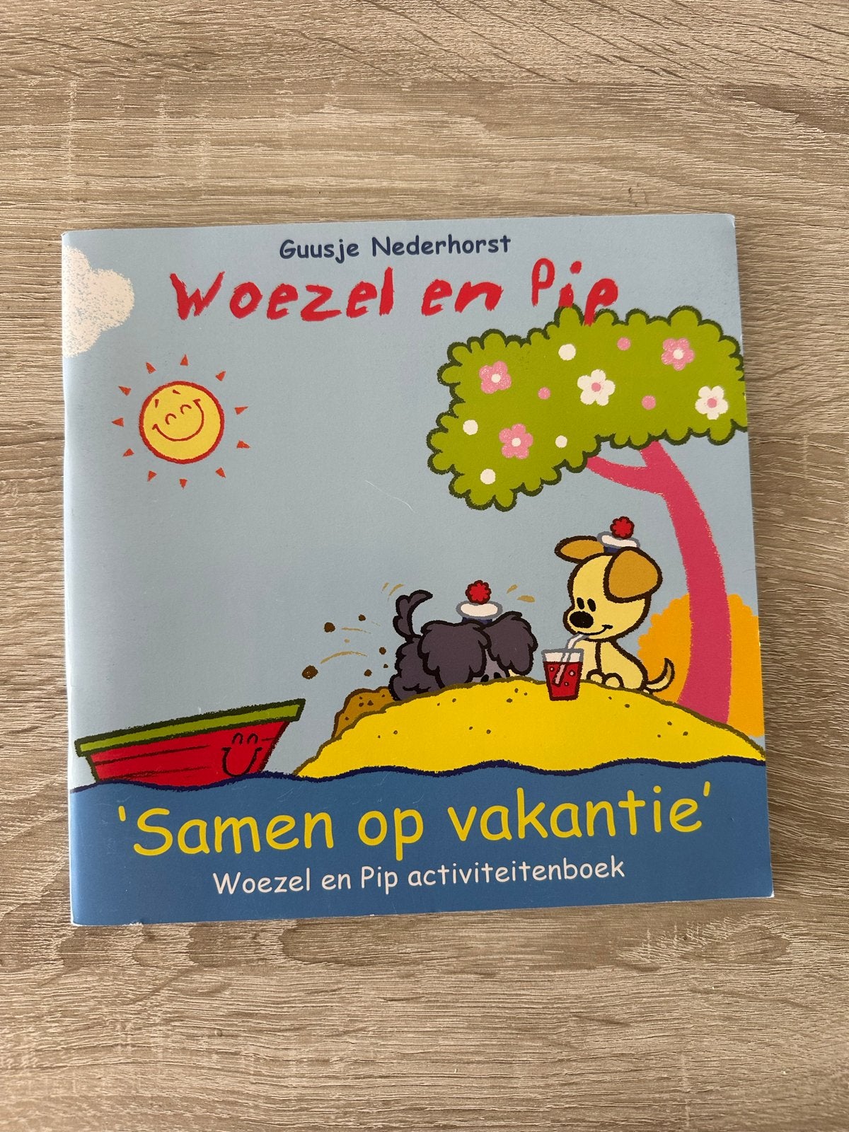 Woezel en Pip: Samen op vakantie - Activiteitenboek, Ophalen of Verzenden, Zo goed als nieuw