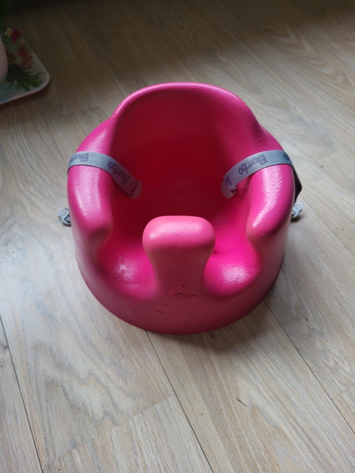 Bumbo stoel roze met gordel, Ophalen, Gebruikt, Overige typen, Gordel(s)