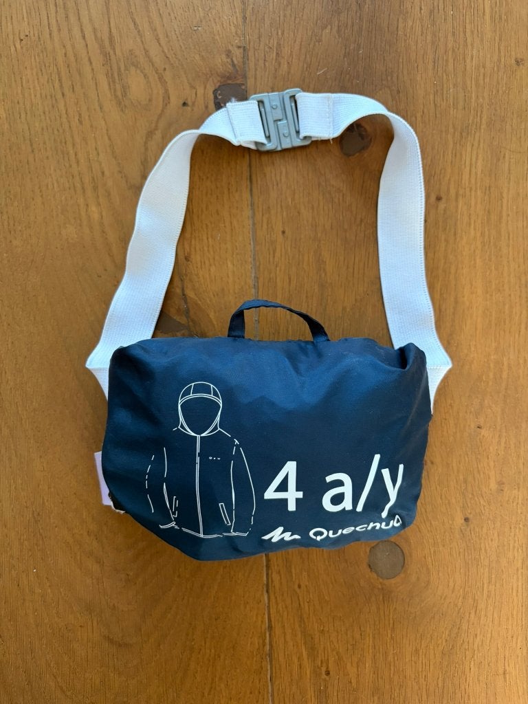 Opvouwbare regenjas Quechua 4 jaar 98/104 cm, Kinderen en Baby's, Quechua, Jongen of Meisje, Ophalen of Verzenden, Zo goed als nieuw