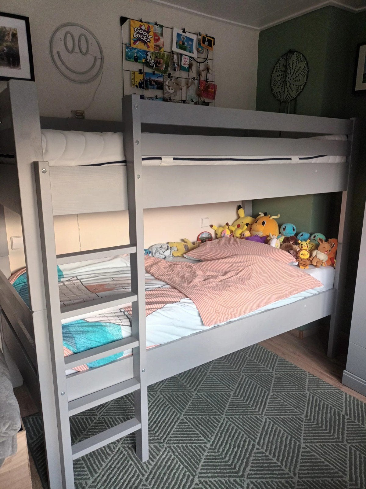 Nette staat STAPELBED Grijs Rockwood, Huis en Inrichting, Slaapkamer | Stapelbedden en Hoogslapers, Ophalen, Tweepersoons, 90 cm