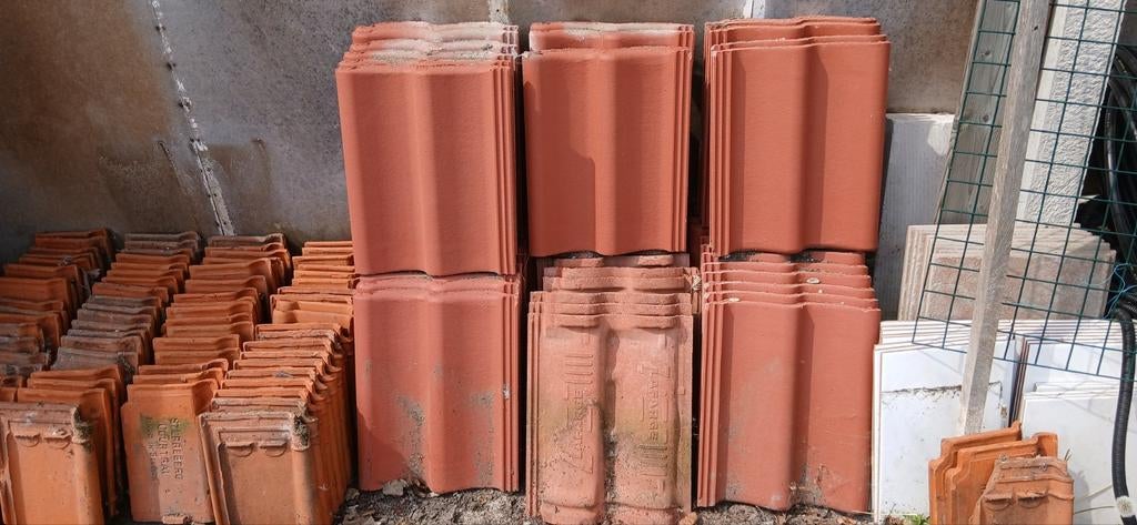 Dakpannen 53 stuks., Doe-het-zelf en Verbouw, Dakpannen en Dakbedekking, Ophalen, Gebruikt, Steen of Klei, Minder dan 5 m²