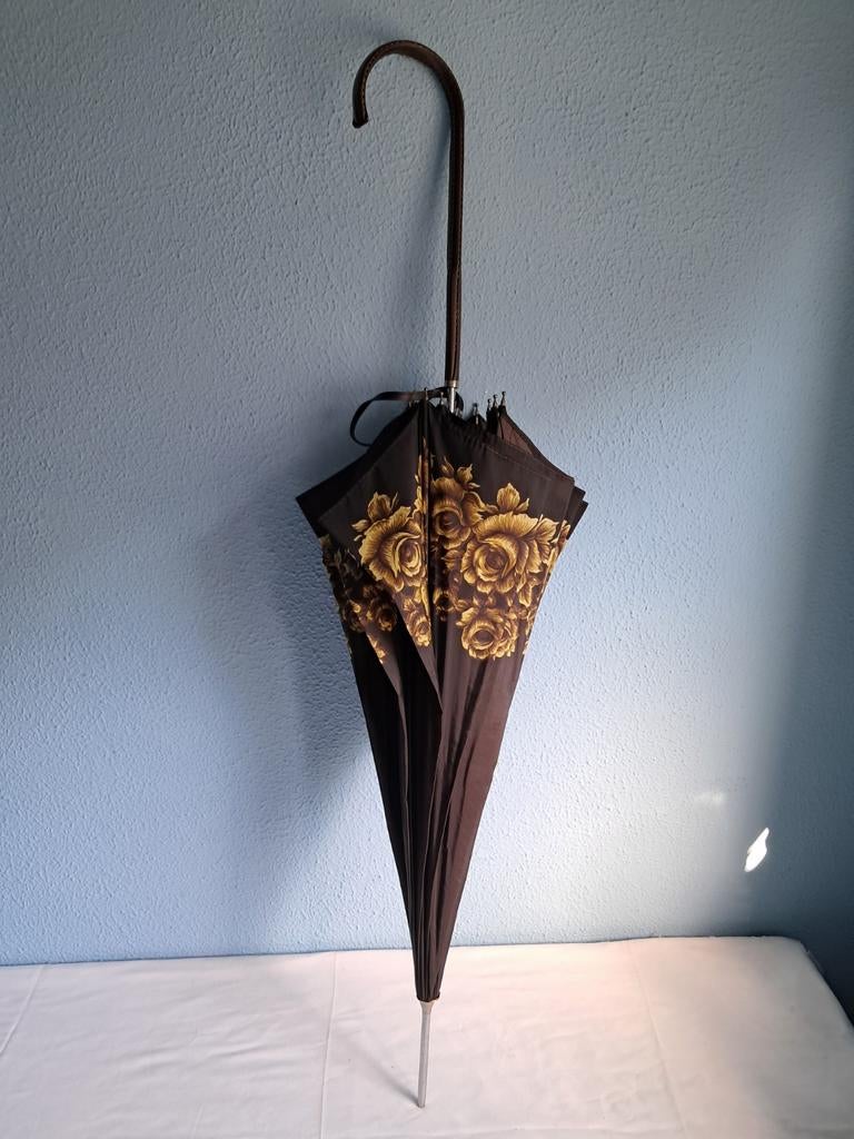 Vintage damesparaplu of parasol., Antiek en Kunst, Curiosa en Brocante, Ophalen of Verzenden