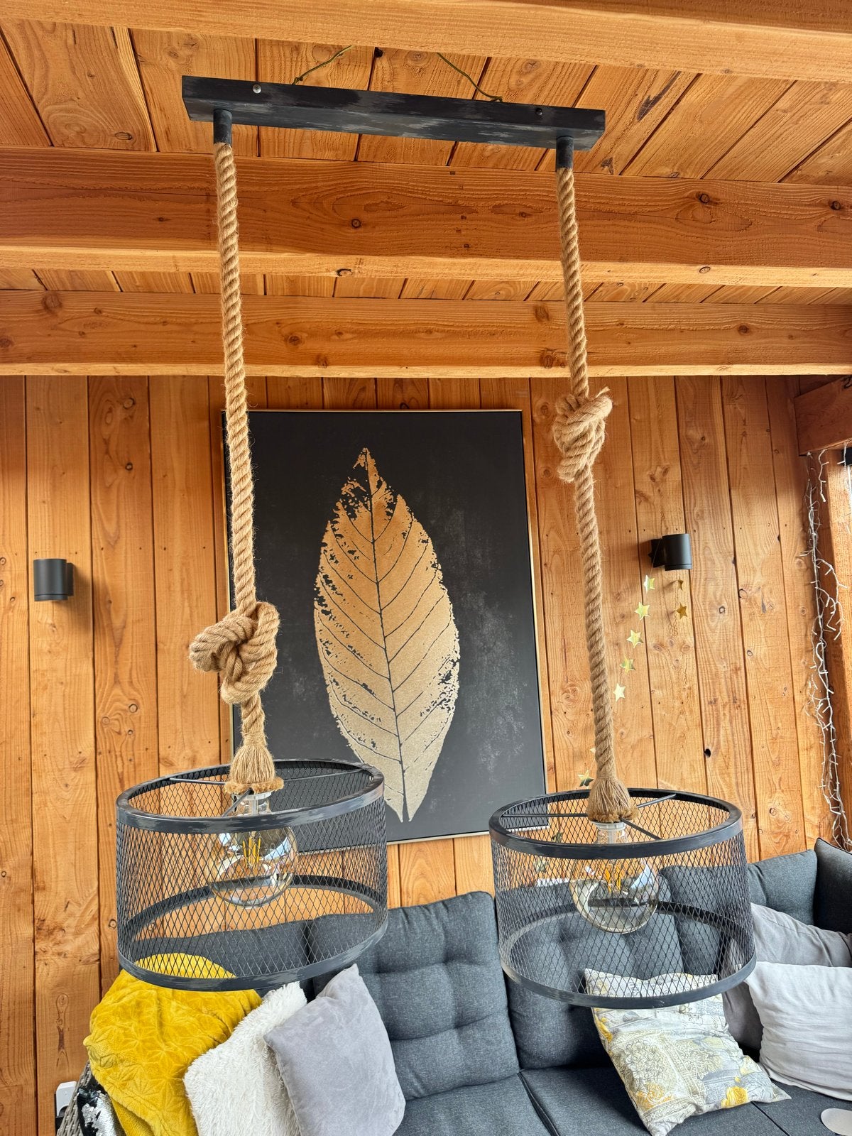 Industriële hanglamp met touw en metalen kappen, Ophalen of Verzenden, Zo goed als nieuw, Metaal, E27 (groot)