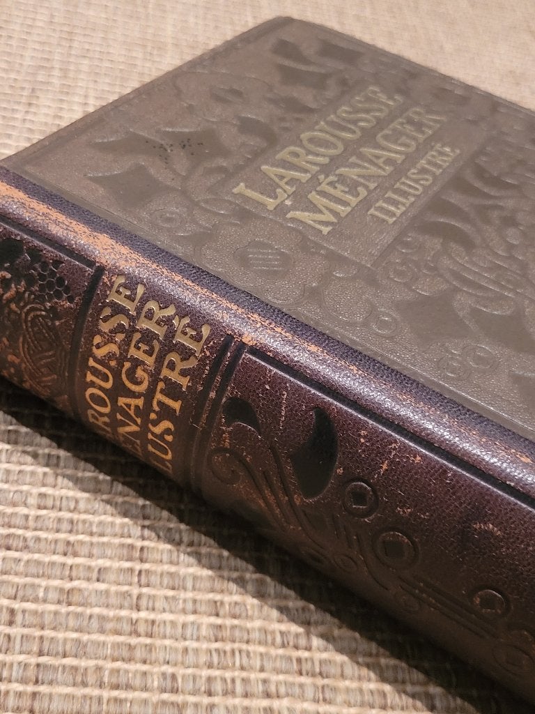 Mooi antiek Frans boek - Larousse Ménager Illustré, Ophalen of Verzenden