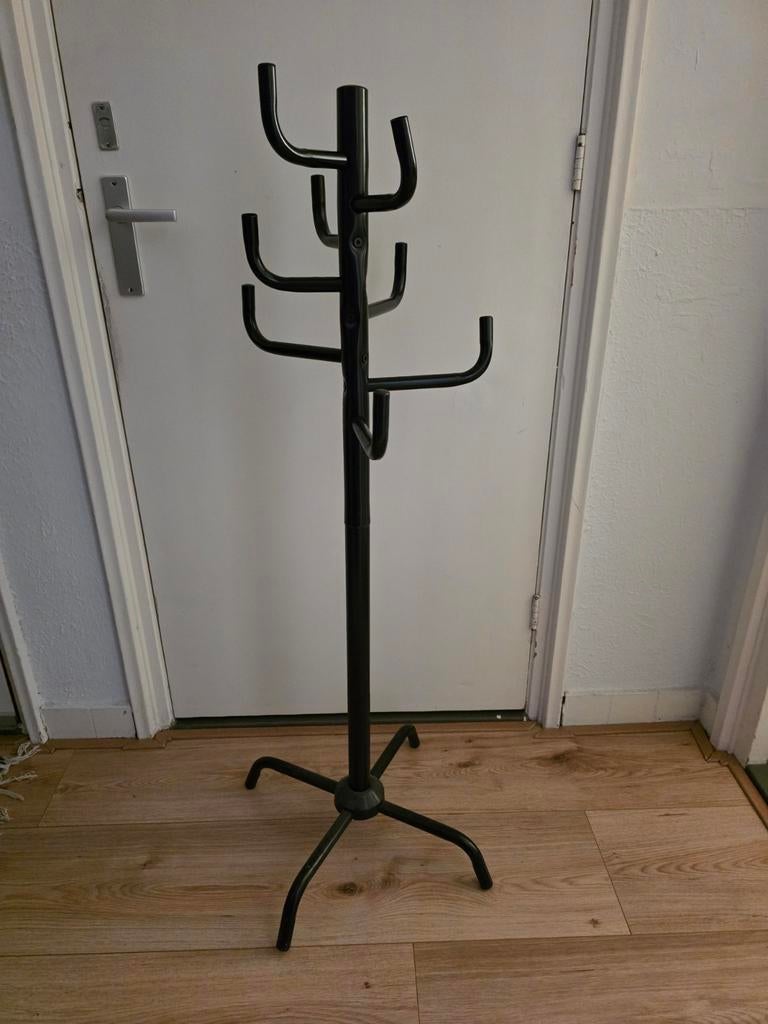 Zwarte staande kapstok met 8 haken, Ophalen, Metaal, Staande kapstok