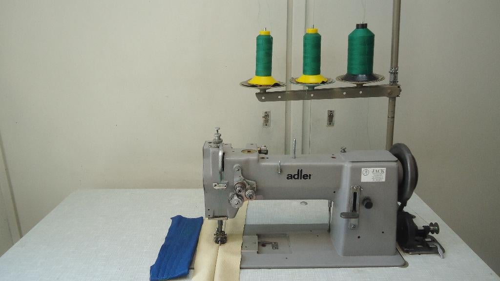 Industrie Naaimachine Adler 2 Naalds 3 Voudig transport(167, Overige merken, Gebruikt, Ophalen of Verzenden, Naaimachine