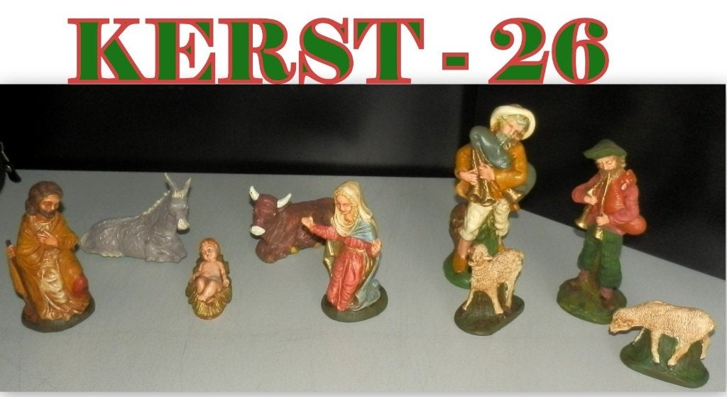 Kerst 26 -- 9 delige gekleurde kerst beelden groep van gips, Diversen, Kerst, Ophalen of Verzenden, Nieuw