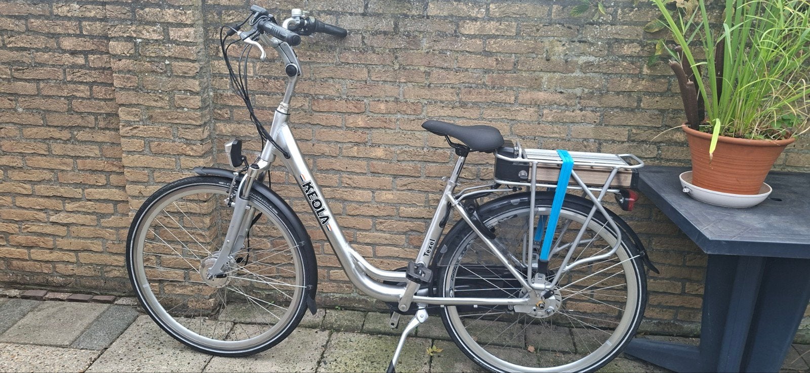 keola dames ebike i.z.g.st., Fietsen en Brommers, Zo goed als nieuw, Minder dan 47 cm, 30 tot 50 km per accu, Ophalen