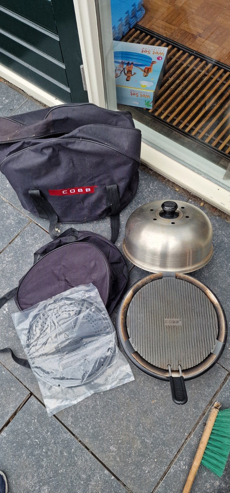 COBB Premier briketten barbecue met grilplaat, Ophalen, Gebruikt, COBB