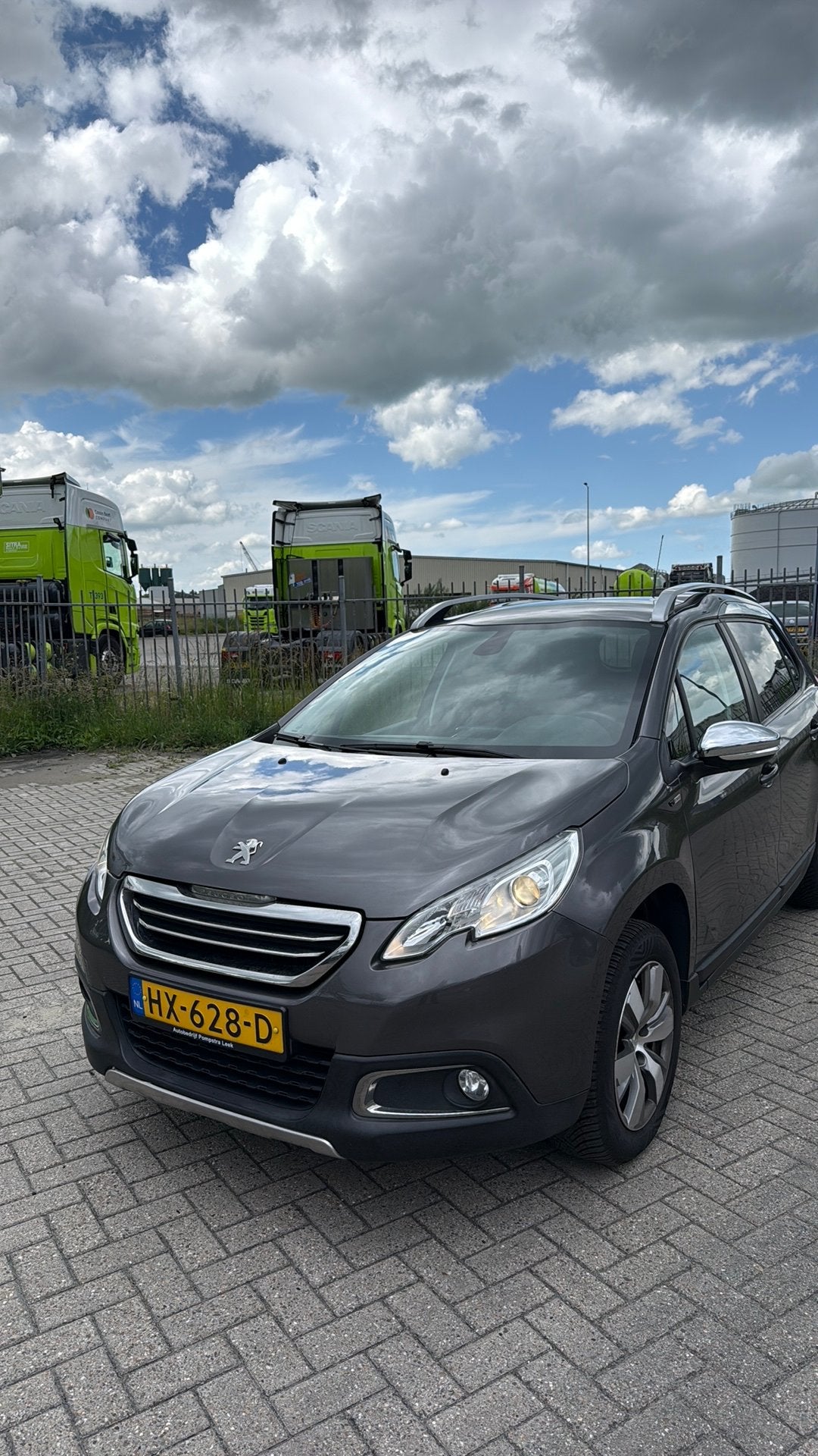 Peugeot 2008 1.2 VTI 81KW 2016 Grijs, Auto's, 1270 kg, 49 €/maand, Origineel Nederlands, Bedrijf