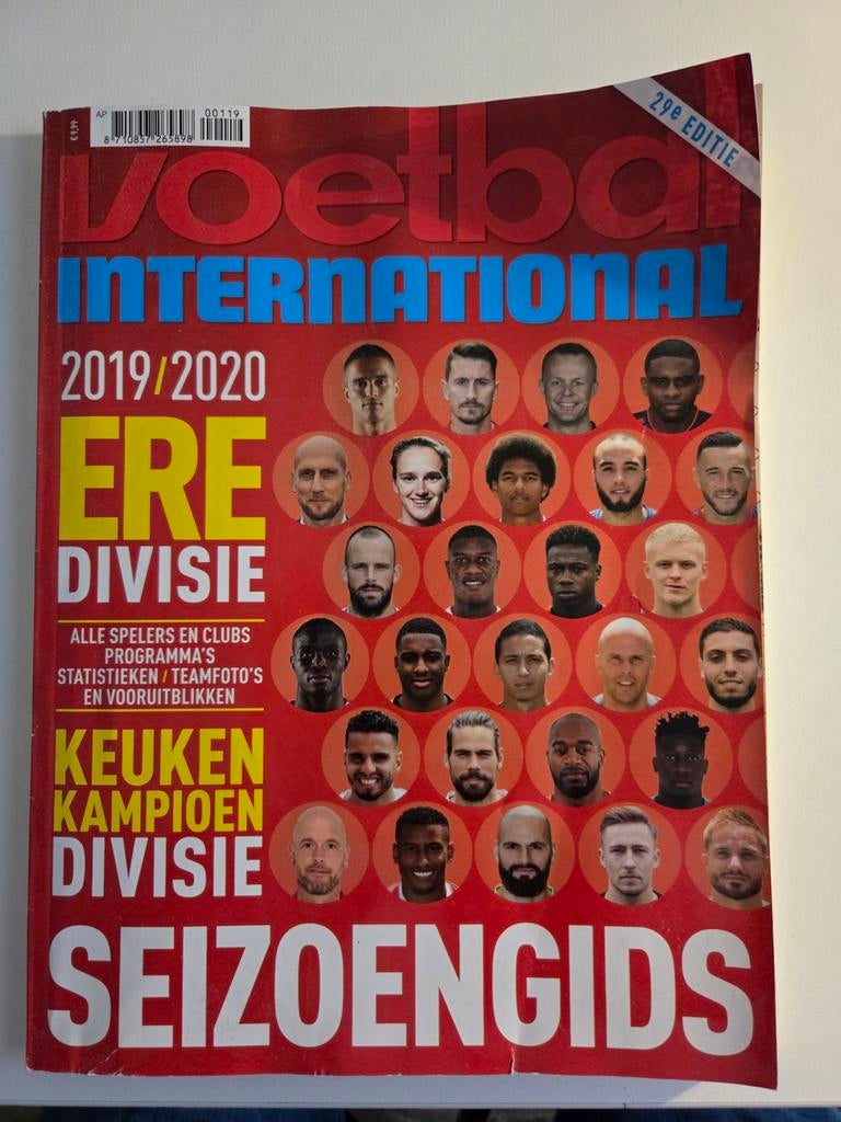 Voetbal International Seizoengids 2019/2020 Eredivisie, Verzamelen, Sportartikelen en Voetbal, Ophalen of Verzenden