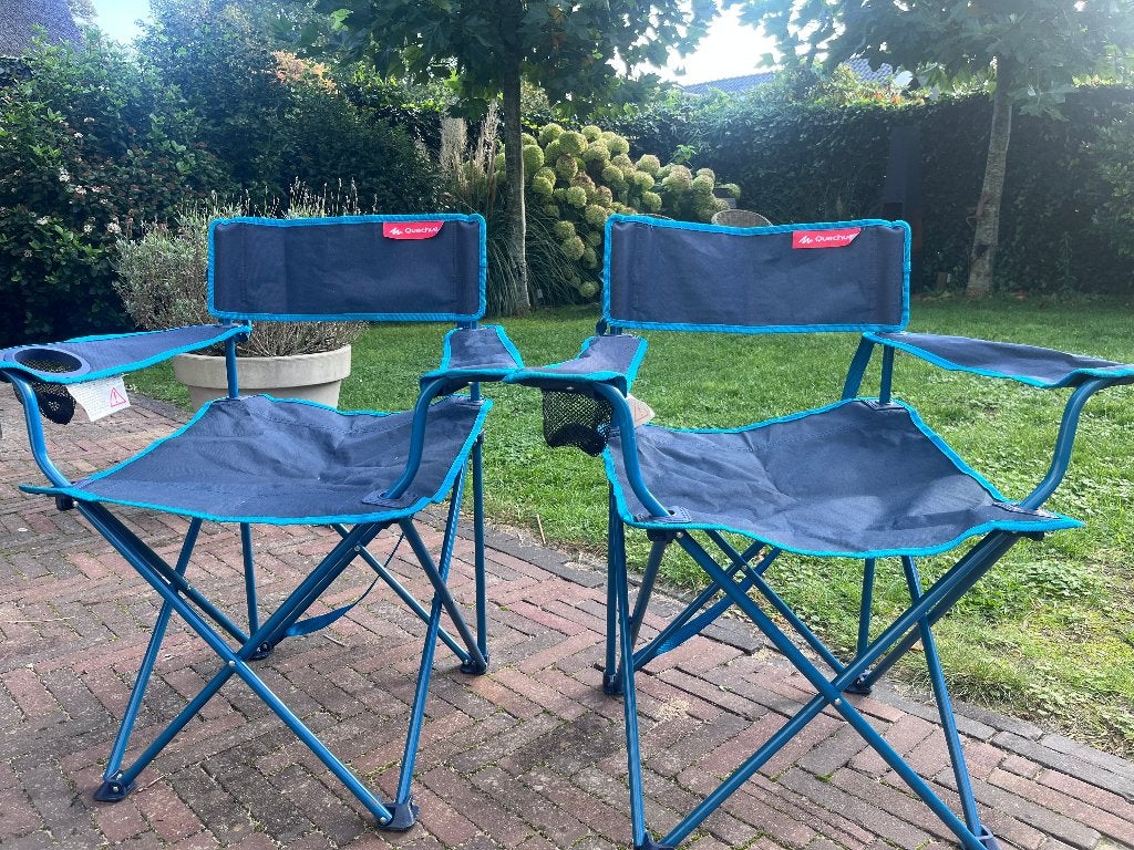 Quechua Opvouwbare campingstoelen met armleuningen, Caravans en Kamperen, Ophalen, Zo goed als nieuw, Campingstoel