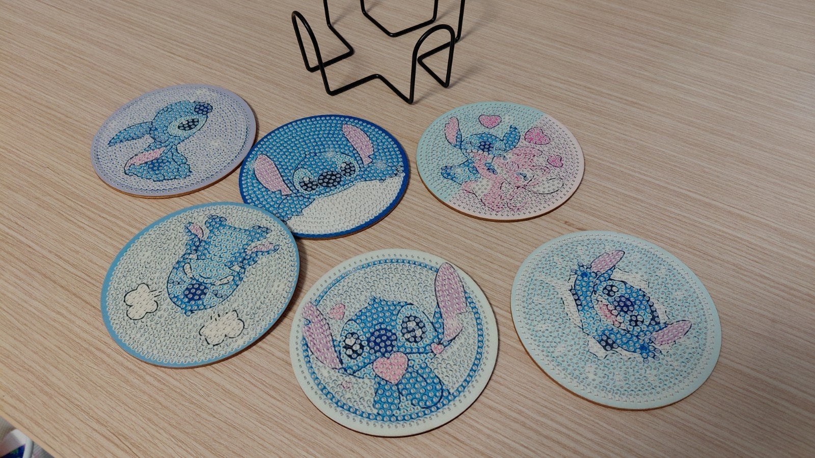 Disney Stitch onderzetters, Verzamelen, Ophalen of Verzenden, Overige figuren, Zo goed als nieuw, Beeldje of Figuurtje