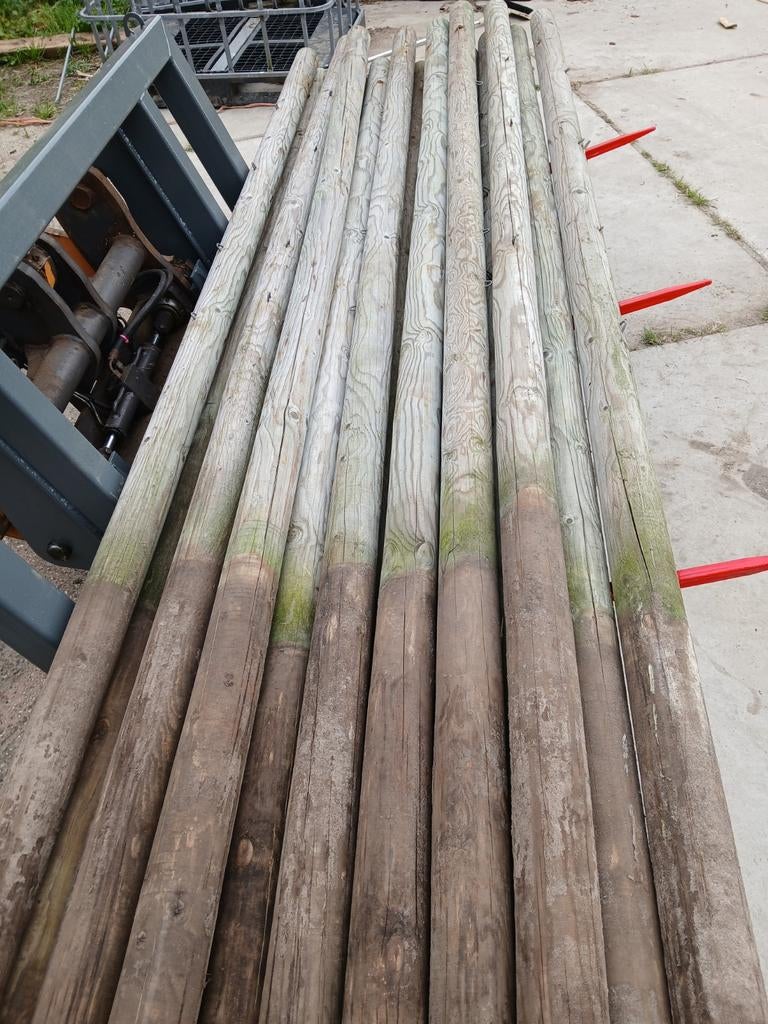 Nette weidepalen boompalen te koop, Tuin en Terras, Palen, Balken en Planken, Palen, 250 cm of meer, Ophalen