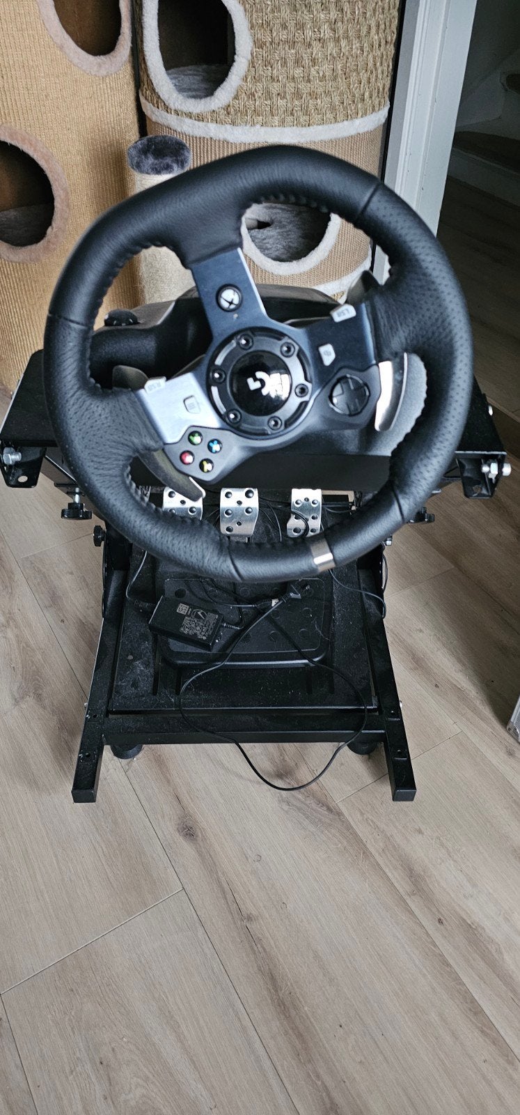 Logitech G920 Racestuur met Pedalen en Wheel Stand Pro, Ophalen, Racestuur, Gebruikt, Verstelbaar