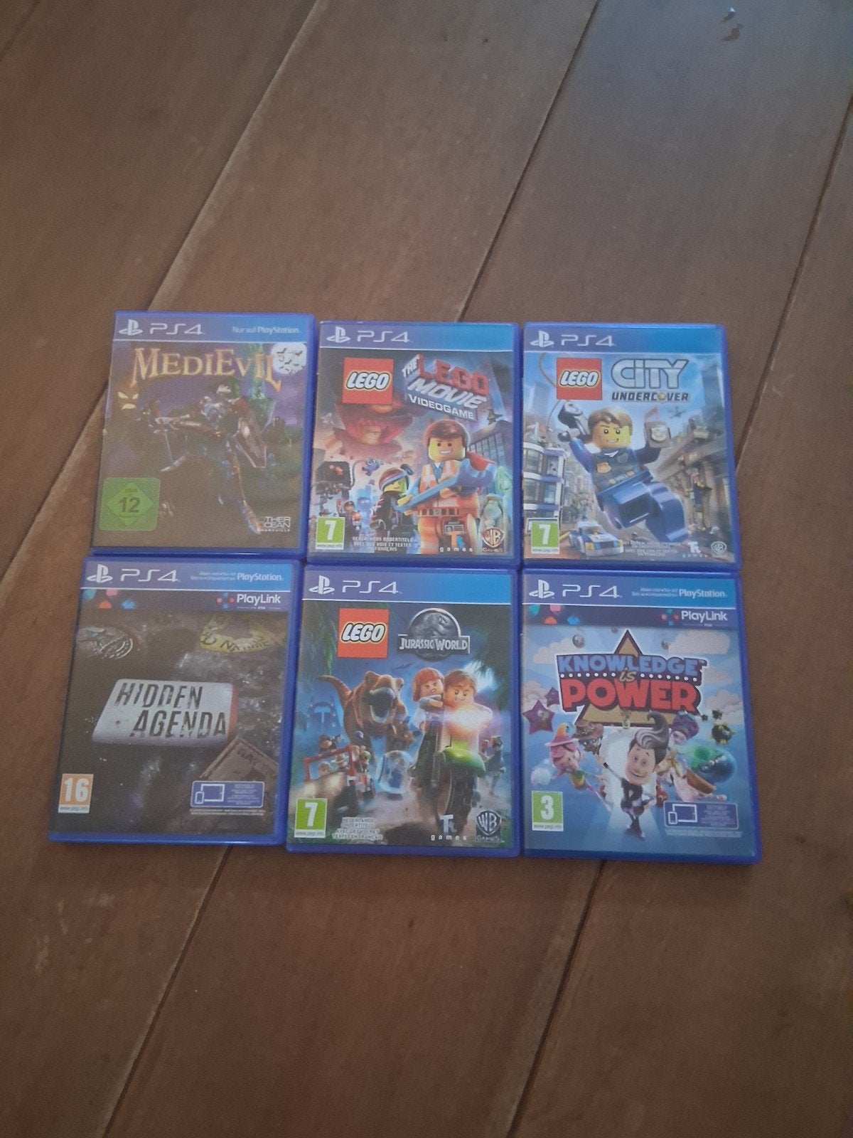 Ps4 games, Spelcomputers en Games, Games | Sony PlayStation Vita, 1 speler, Ophalen of Verzenden, Zo goed als nieuw, Vanaf 3 jaar