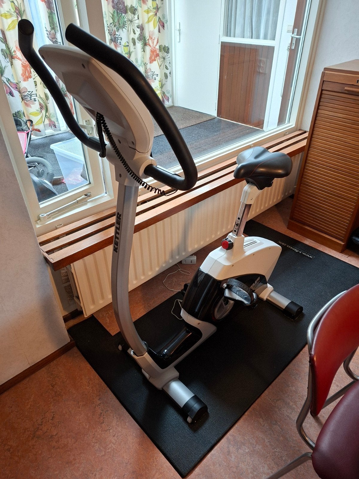 Kettler Golf P Hometrainer - inclusief mat, Ophalen, Zo goed als nieuw, Metaal, Benen