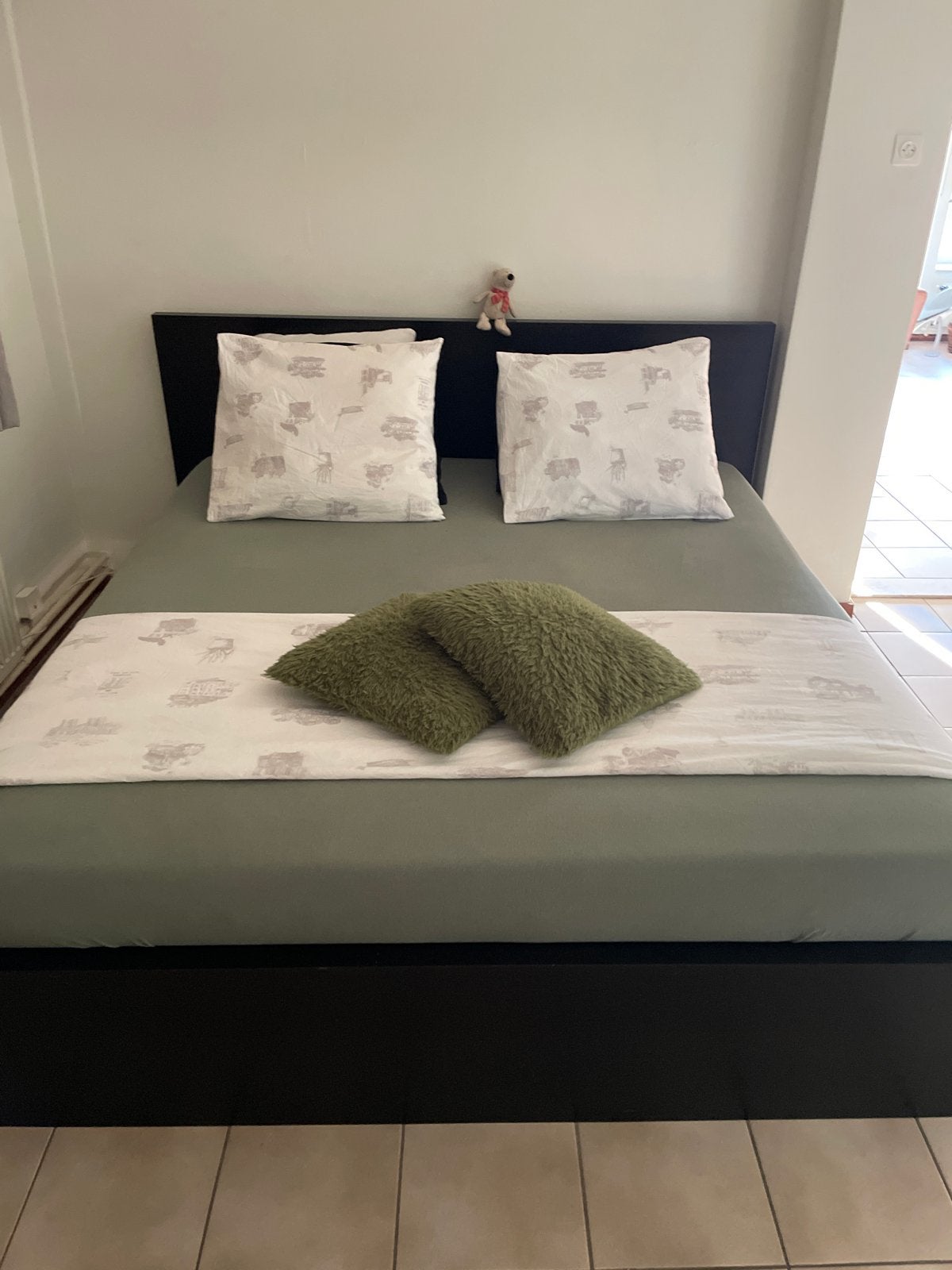 Tweepersoonsbed zwart met hoofdbord (excl. matras/kussens), Ophalen, Gebruikt, Zwart, Tweepersoons