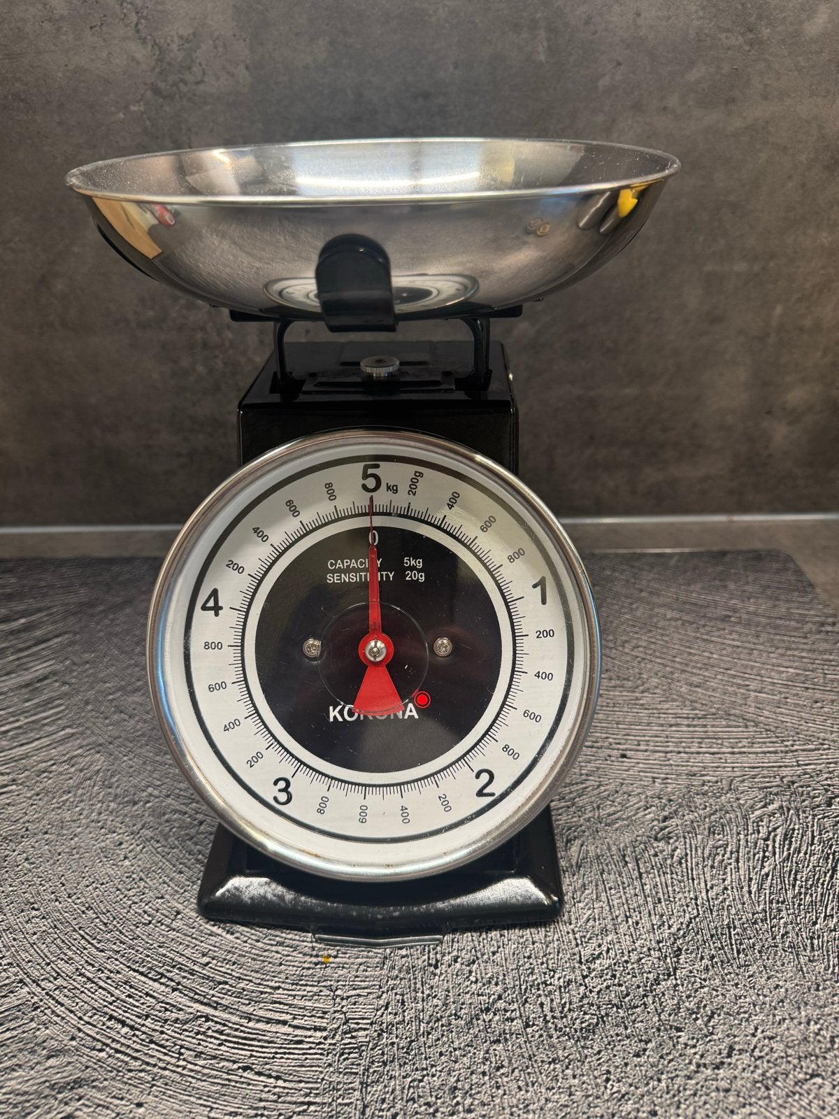Korona Keukenweegschaal - Analoog - 5kg Capaciteit, Minder dan 10 kg, Keukenweegschaal, Ophalen of Verzenden, Zo goed als nieuw