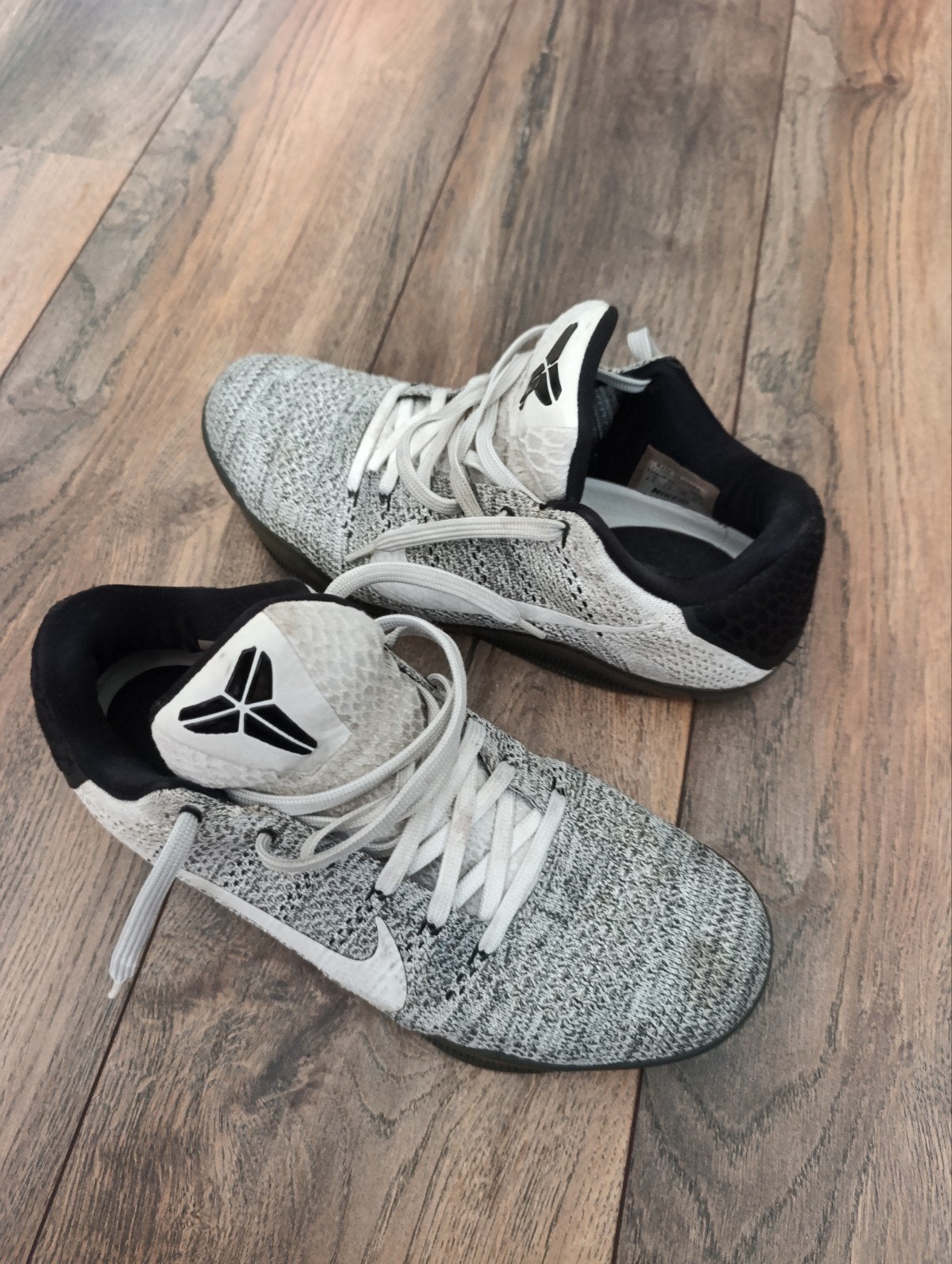 Custom Nike ID Kobe Inspired Sneakers - Maat 42, Ophalen of Verzenden