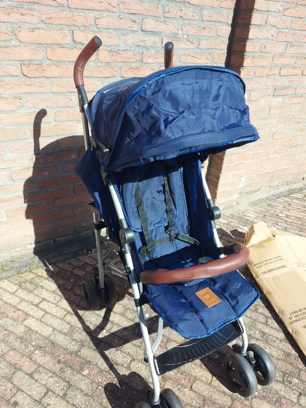 Born Lucky buggy stroller - zo goed als nieuw, Kinderen en Baby's, Ophalen, Zo goed als nieuw, Overige merken, Verstelbare rugleuning