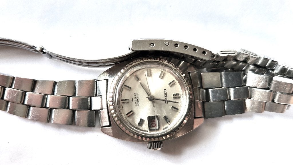 horloge SEIKO vintage vermoedelijk de jaren 1960-1970, Ophalen of Verzenden, Gebruikt, Staal, Overige merken