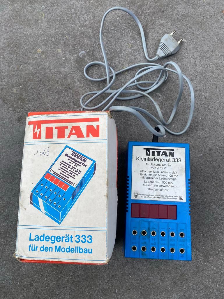 Lader modelbouw Titan 333, Ophalen, Zo goed als nieuw, Overige schalen, Onderdeel