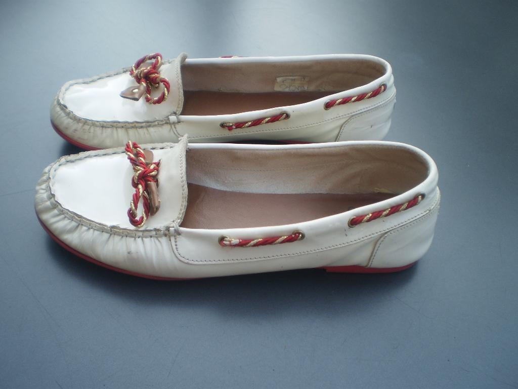 G.K. MAYER leren instappers maat 39, Kleding | Dames, Schoenen, G.K. Mayer, Ophalen of Verzenden, Gedragen, Wit