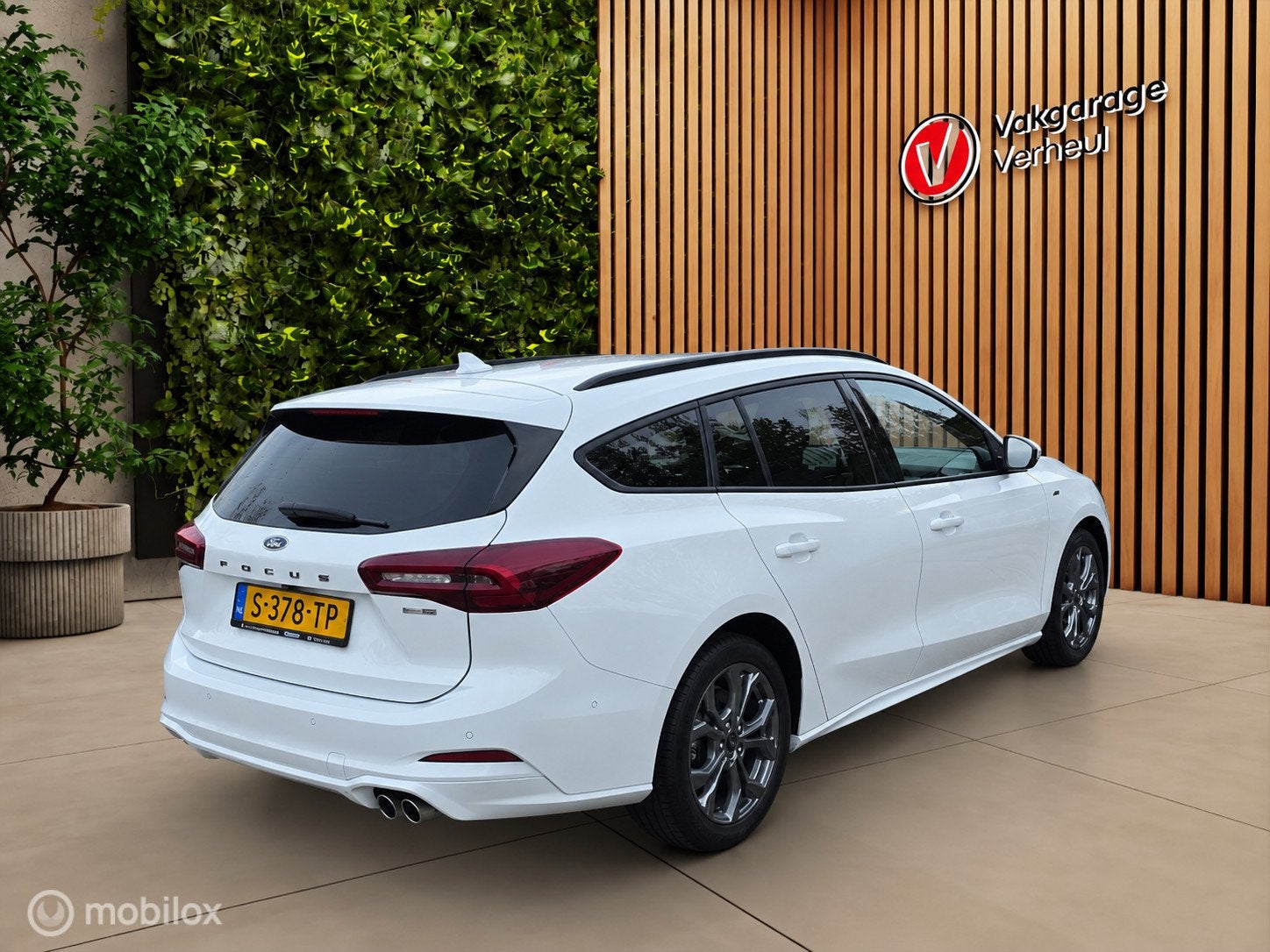 Ford Focus Wagon 1.0 EcoBoost Hybrid ST Line ✅NAP ✅Camer, Dealer onderhouden, Stof, Gebruikt, Euro 6