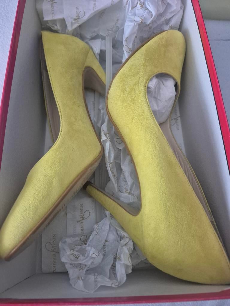 Pumps nina fiaruccu, Kleding | Dames, Schoenen, Ophalen of Verzenden, Zo goed als nieuw