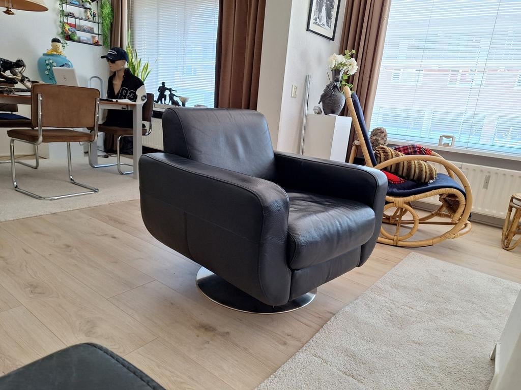 Fauteuil op draaiplateau leder, Huis en Inrichting, Banken | Sofa's en Chaises Longues, Gebruikt, Eenpersoons, 75 tot 100 cm, Ophalen of Verzenden
