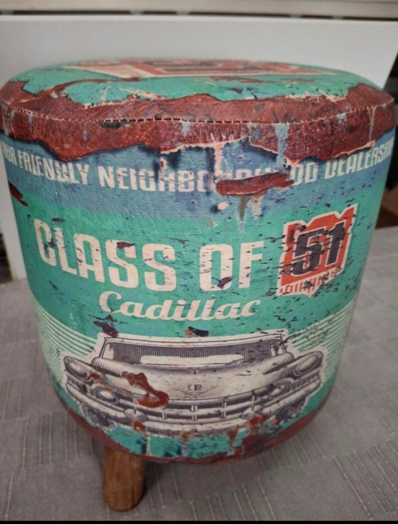 Poef Retro / Vintage Look MOET weg, Huis en Inrichting, Banken | Voetenbanken en Poefen, Ophalen, Overige materialen, Minder dan 50 cm