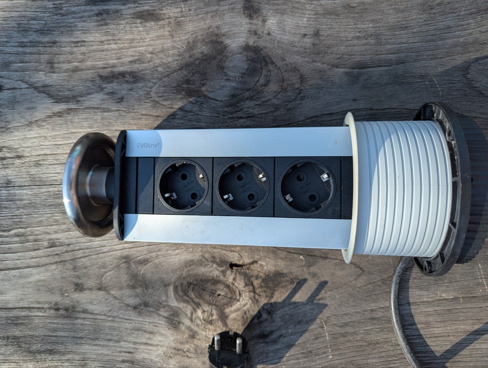 Evoline Stopcontact met RVS deksel en 3 Aansluitingen, Ophalen, Gebruikt, Stopcontact