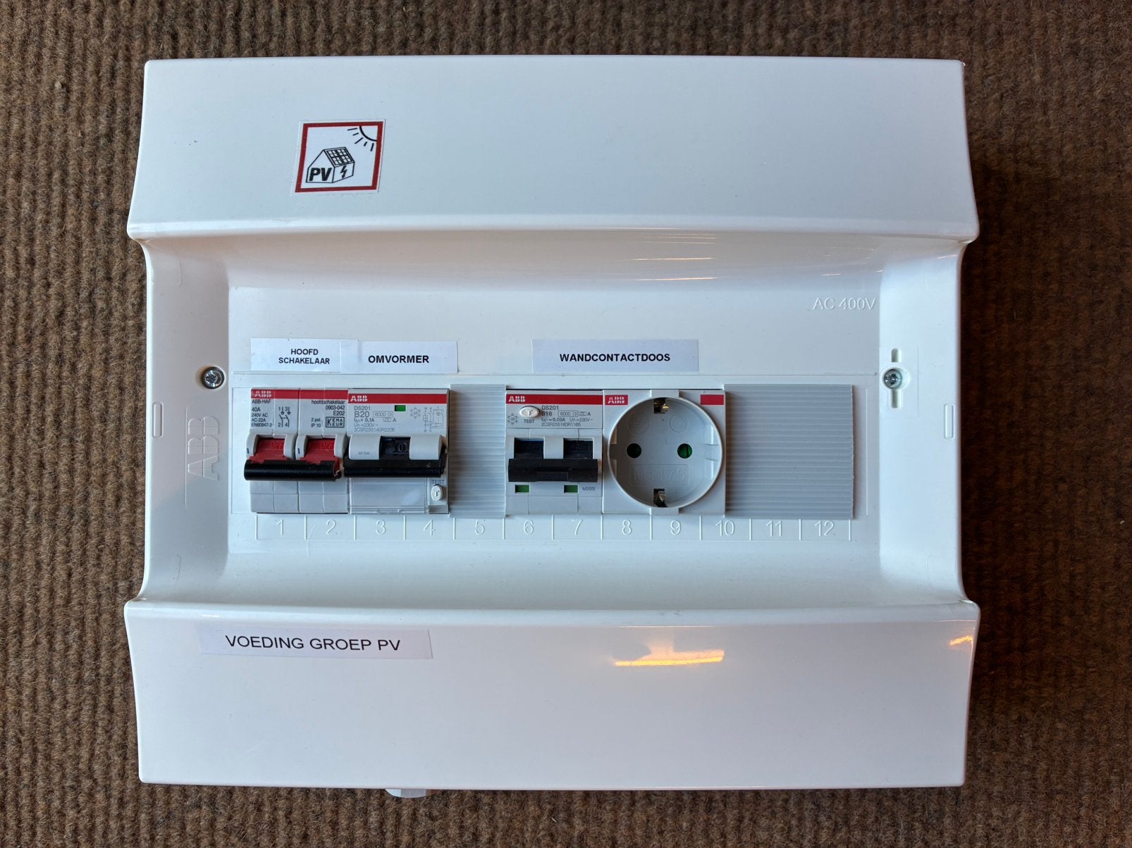 PV verdeler ABB, Ophalen, Zo goed als nieuw, Overige typen