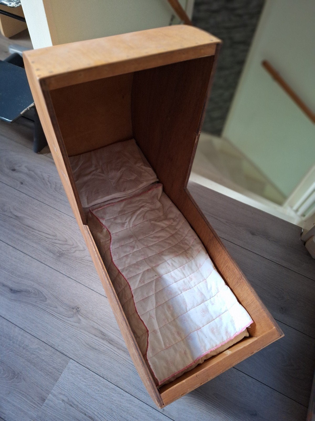 Gratis op te halen, Handgemaakte houten poppenwieg, Ophalen, Gebruikt, Wieg