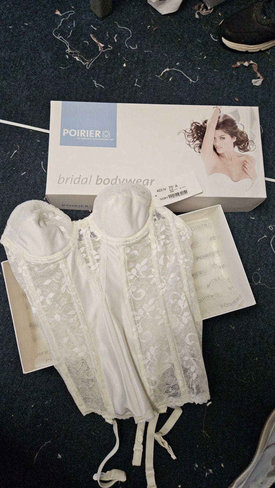 Poirier Bruidsbody met Kant - Ivoor, Maat 70A, Poirier, Ophalen of Verzenden, Overige kleuren, Body of Korset