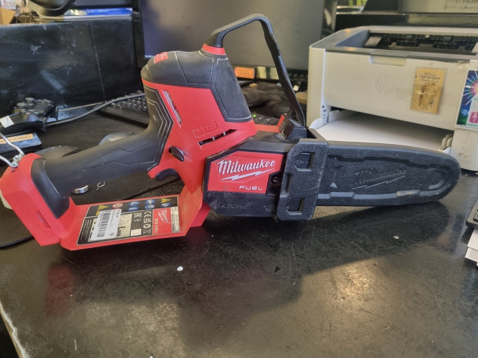 Milwaukee M18 FHS20 Accu Kettingzaag - Zo goed als nieuw, Ophalen of Verzenden, Zo goed als nieuw, Info@milwaukeetool.com, Milwaukee