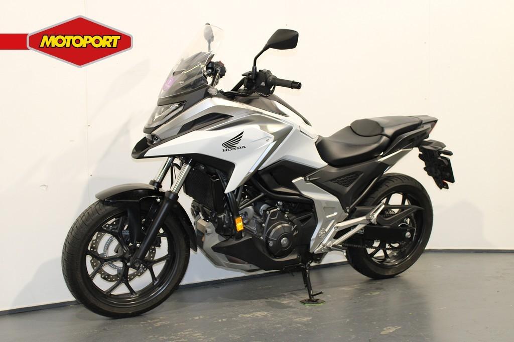 Honda NC 750 X DCT (bj 2022), Motoren, Motoren | Honda, Bedrijf, Mc.benelux@honda-eu.com, Toermotor, Doornveld 180
B-1731  Zellik, BE